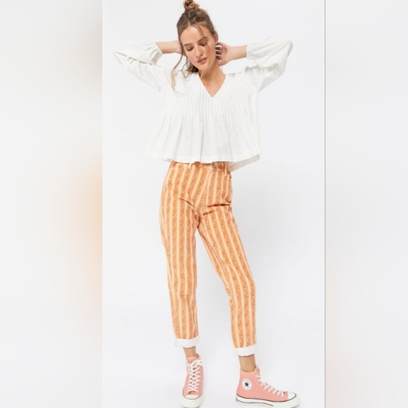 NWT BDG Mom High Rise Pants | Size 27 | Ditsy Corduroy | Urban Outfitters - Picture 13 of 13